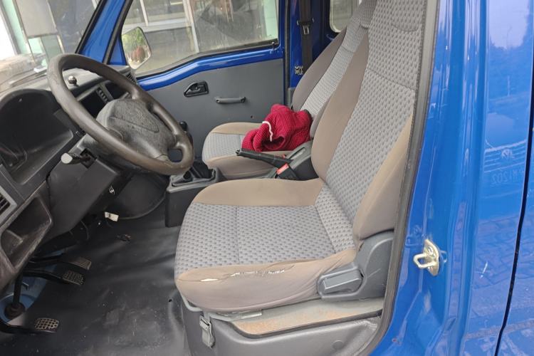 Used Wuling Zhiguang 2020 1.2L Practical Model China VI LSI Left Front Seat