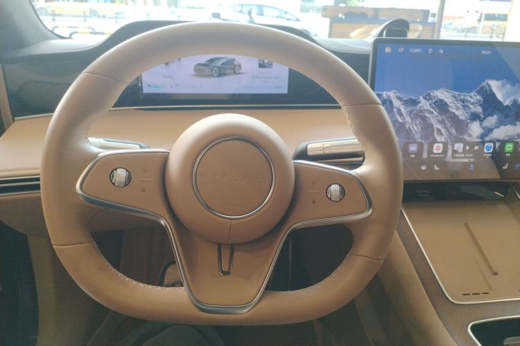 Used Hima Stelato S9 2025 Extended-Range Max Steering Wheel