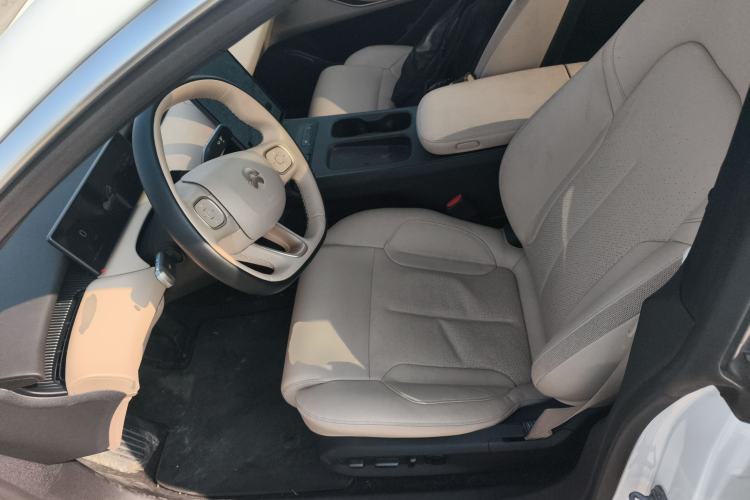 Used Nio ET5T 2023 75 kWh Touring