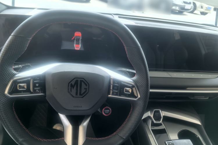 Used MG 7 2025 1.5T 300 DCT Luxury Edition Interior 4