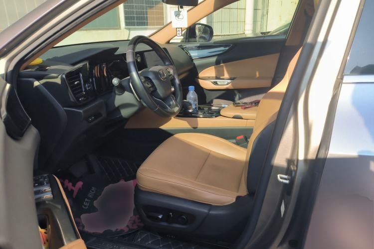 Used Lexus NX 2022 350h Front-Wheel-Drive Innovation Edition
