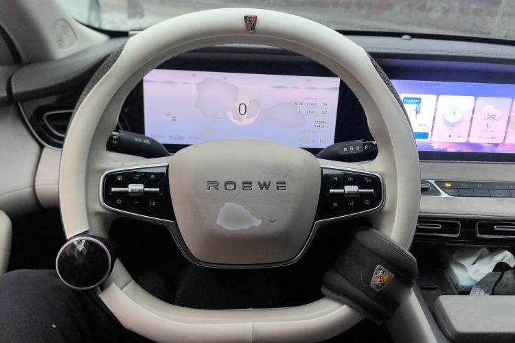 Used Roewe D7 2023 DMH 125km Flagship Edition