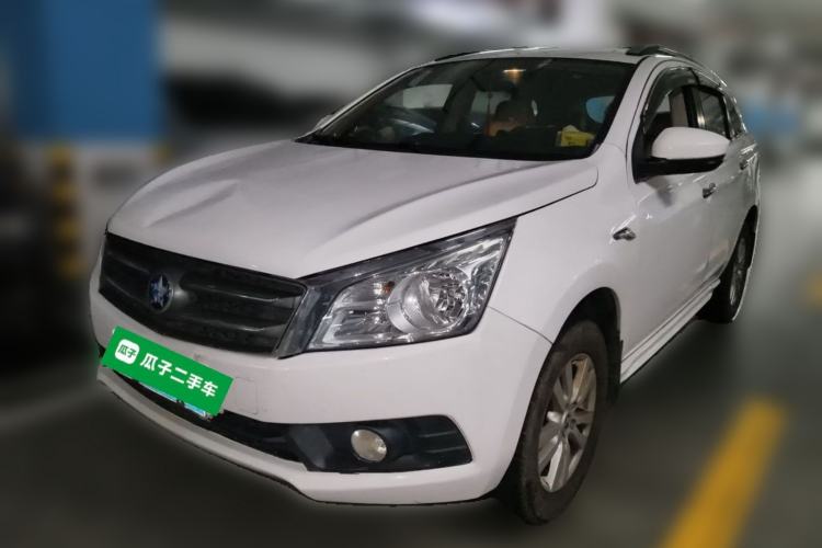 Used Venucia T70 2015 2.0L CVT Smart Choice Edition Guazi used car, China used car export, Used car for sale, Used cars, Cheapest cars for sale