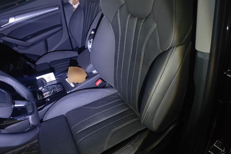 Used Audi Q5L 2022 Updated 45T Luxury Dynamic Version