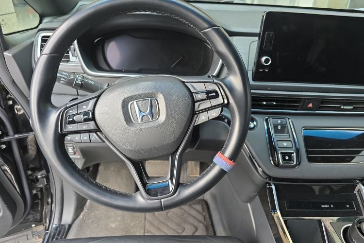 Used Honda Elysion 2024 2.0L eHEV Luxury Edition
