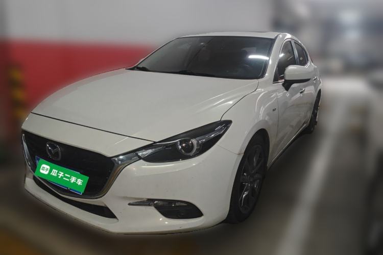 Used Mazda 3 Axela 2017 Hatchback 2.0L Automatic Sport Model China V Emission Standard