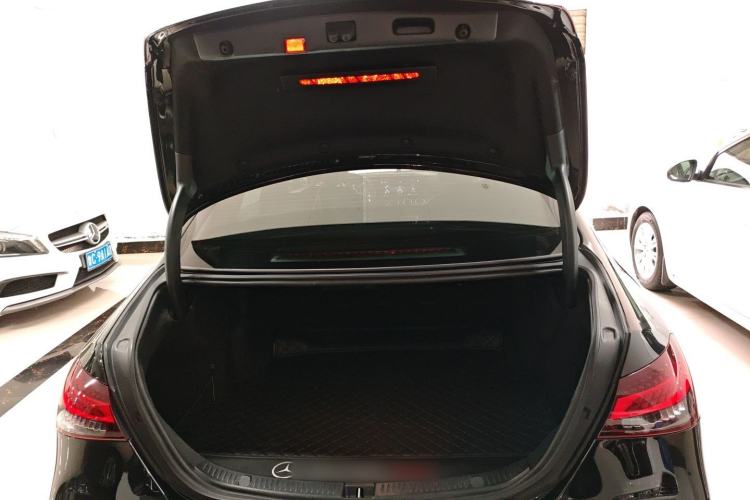 Used Mercedes-Benz E-Class 2021 E 300 L Sporty and Stylish Model