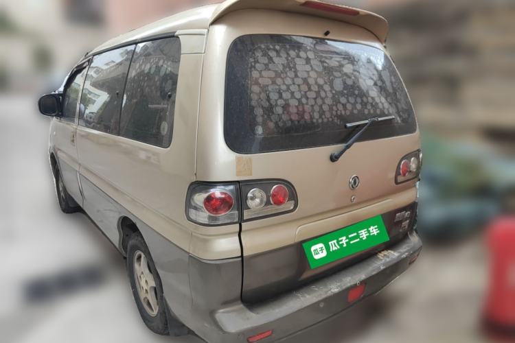 Used FORTHING Lingzhi 2013 M3 1.6L 7-Seater Luxury Model
