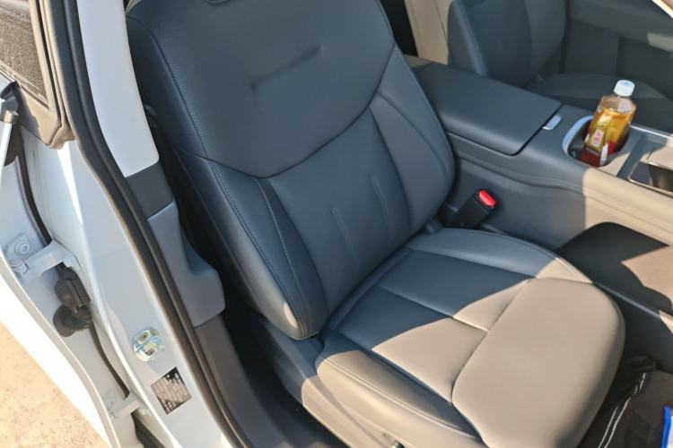 Used XPeng G6 2025 625 Long-Range Max Flagship Edition Right Front Seat