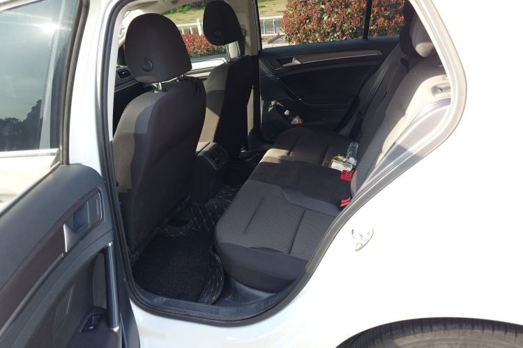 Used Volkswagen Golf 2017 1.6L Automatic Comfort Million-Vehicle Anniversary Edition