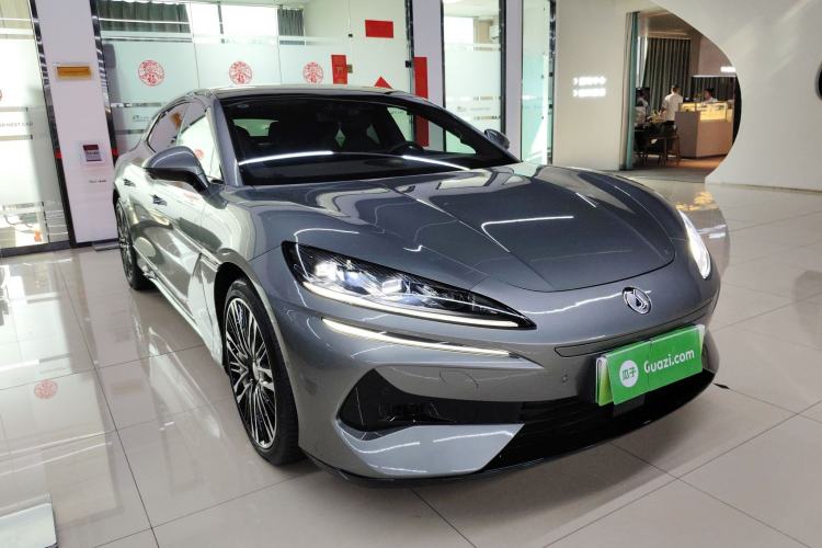 Used Denza Z9GT 2024 1100 Four-Wheel Drive Ultra Version
