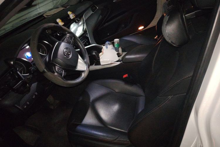 Used Toyota Camry 2019 Dual-Engine 2.5 HG Luxury Edition China VI Standard Left Front Seat