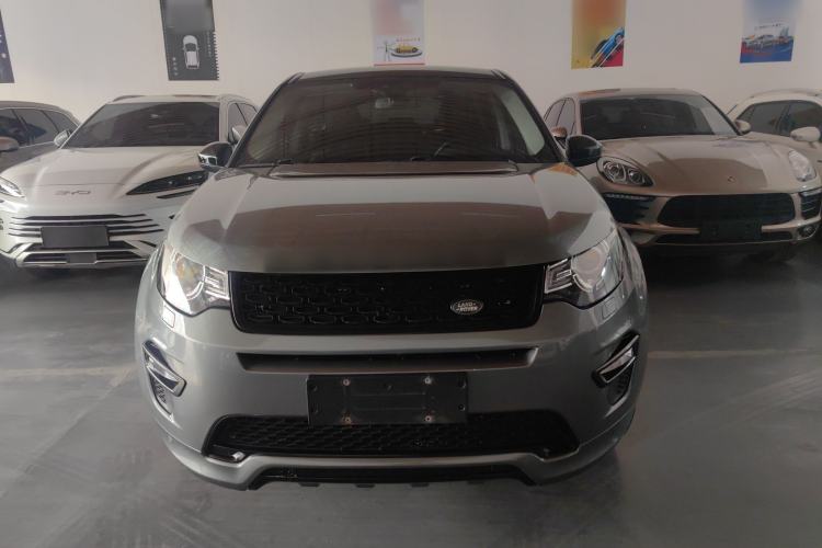 Used Land Rover Discovery Sport 2019 240 PS SE Dynamic Version China VI Standard
