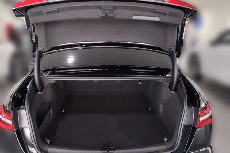 Used Audi A6L 2024 40 TFSI Luxury Prestige Edition
