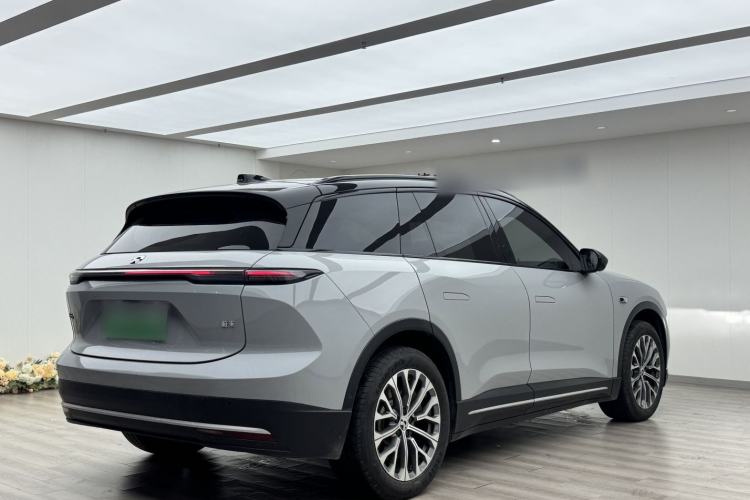 Used Nio ES6 2024 75 kWh Rear Right 45 Deg