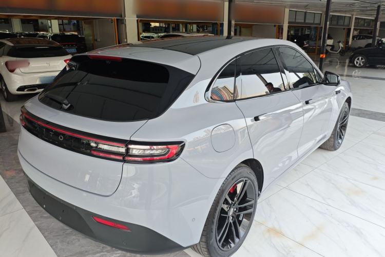 Used Hima AITO M5 2024 Extended-Range Max RS Four-Wheel Drive Advanced Intelligent Driving Version
