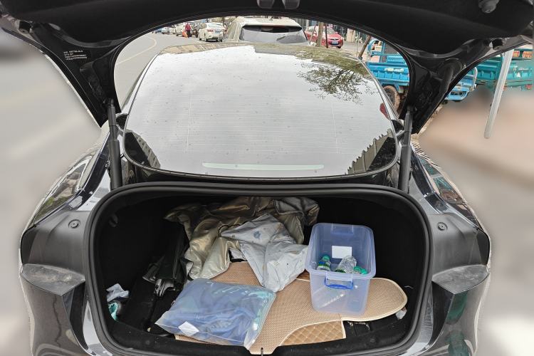 Used Tesla Model 3 2025 Rear-Wheel-Drive Version
