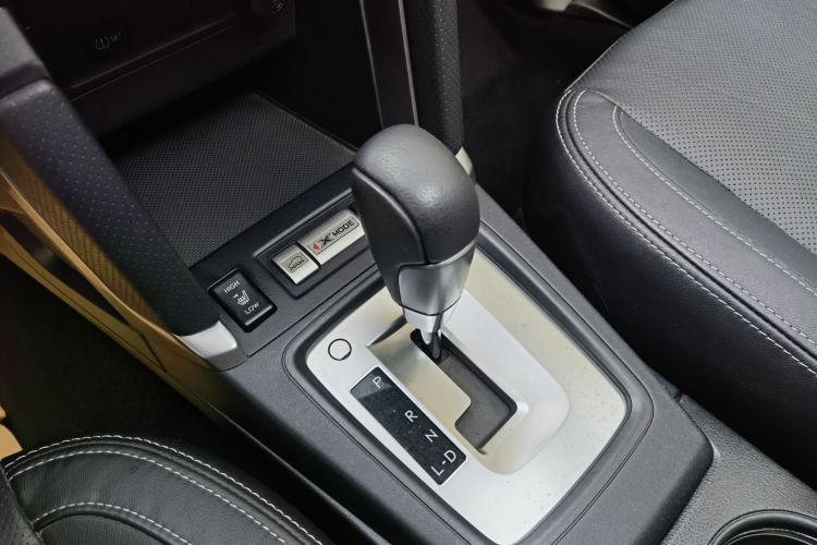 Used Subaru Forester 2016 2.0i Luxury Navigation Edition
