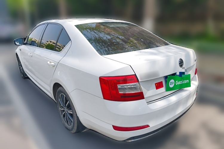 Used Skoda Octavia 2017 1.6L Automatic Smart Drive Edition Rear Left 45 Deg