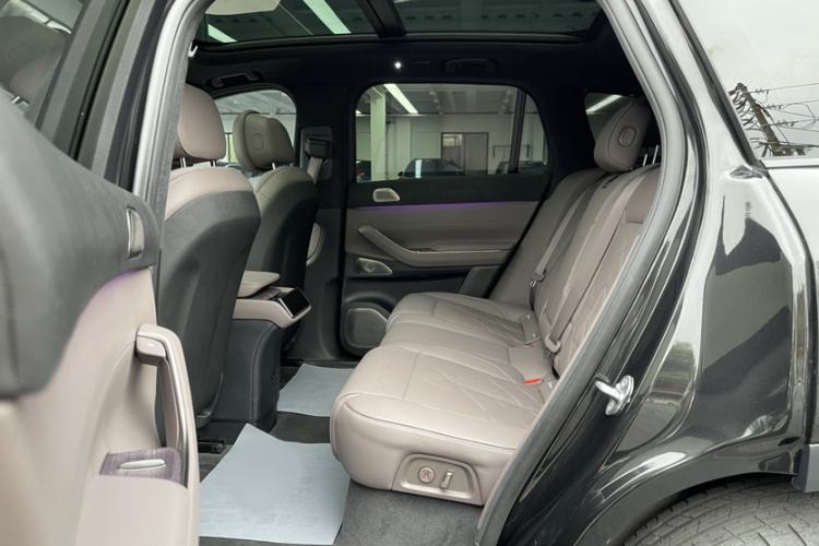 Used Nio ES7 2022 75 kWh Interior 10