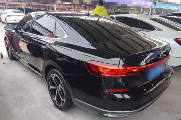 Used Volkswagen Passat 2024 330TSI Starry Elite Edition Rear Left 45 Deg