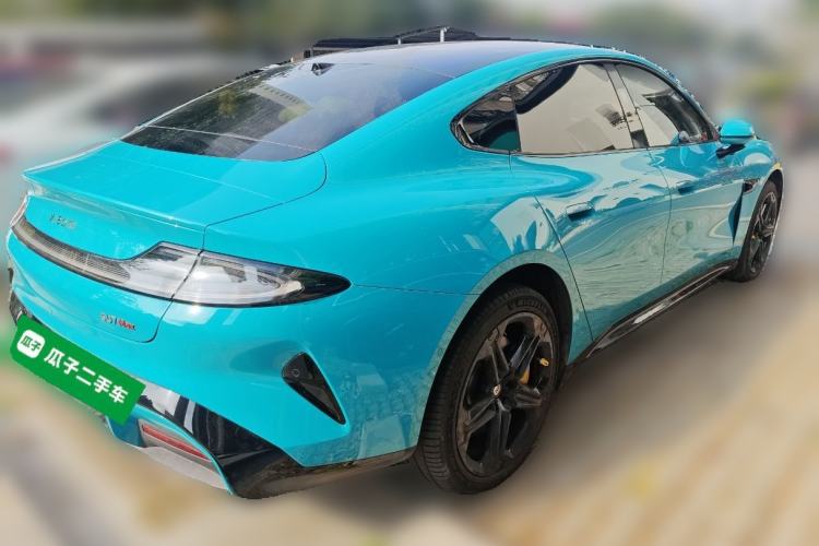 Used Xiaomi Auto SU7 2024 Four-Wheel Drive Ultra-Long Range Advanced Intelligent Driving Max Edition