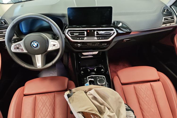 Used BMW iX3 2024 Leading Model
