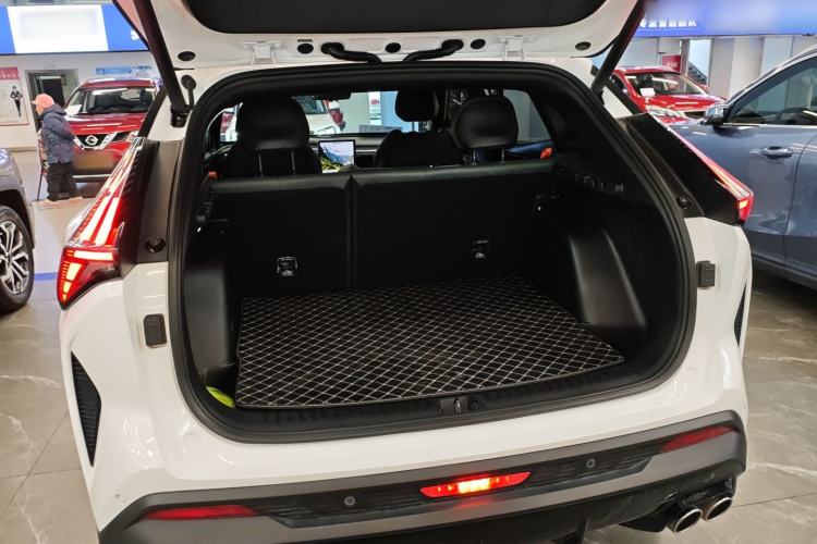 Used Geely Auto Emgrand X7 Sport 2024 1.5TD Smart Connect+ Trunk