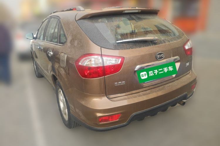 Used BYD S6 2013 Platinum Edition 2.0L Manual Luxury Model
