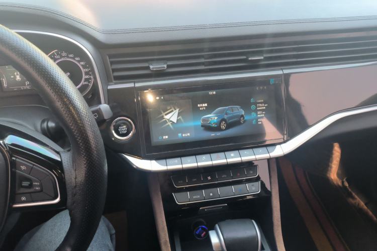 Used Sinotruk VGV U70 2020 1.5T Automatic Smart Luxury Edition 5 Seats
