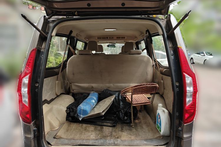 Used Wuling Zhengcheng 2015 1.8L Luxury Model LJ479QE2 Trunk