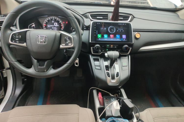 Used Honda CR-V 2019 Brilliant Edition 240TURBO CVT 2WD Comfort Version China VI Emission Standard Center Console