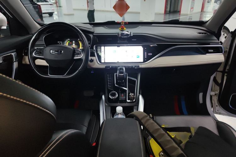 Used Geely Auto Emgrand X7 Sport 2022 Boyue X 1.8TD DCT Smart Model Center Console