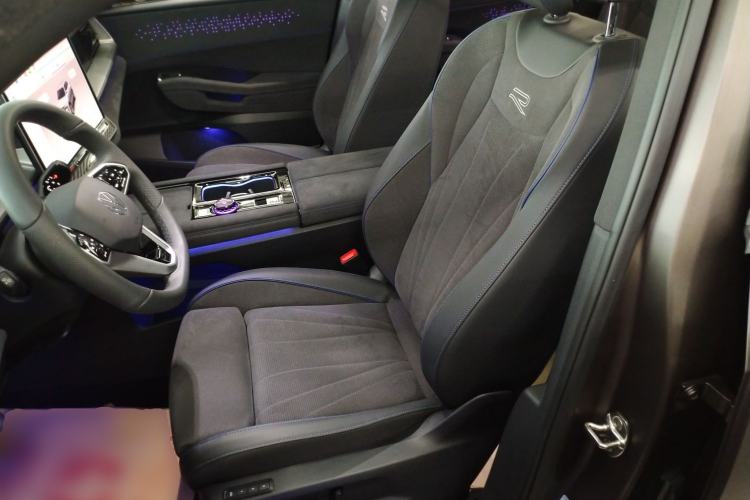 Used Volkswagen Teramont 2025 Tiguan Pro 450TSI Four-Wheel Drive Summit Edition