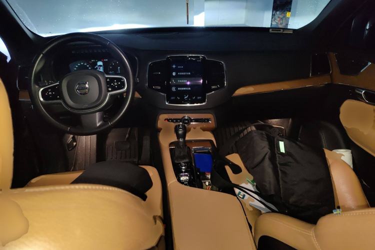 Used Volvo XC90 2018 T6 Zhiyi Edition 7-Seater
