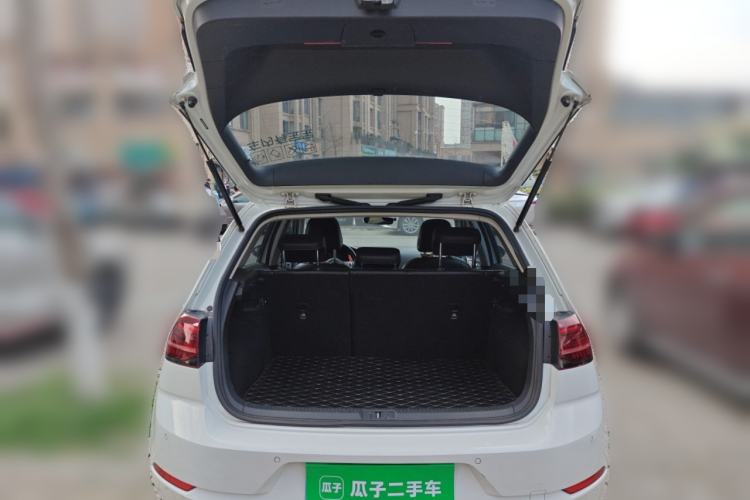 Used Volkswagen Golf 2018 230TSI Automatic Luxury Version