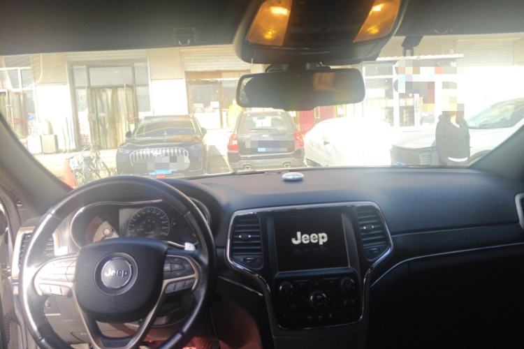 Used Jeep Grand Cherokee 2015 3.0L Comfort Navigation Edition