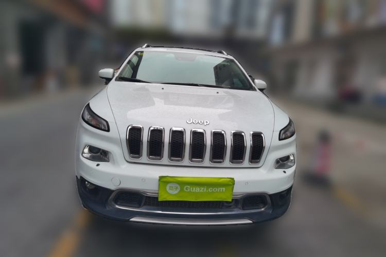 Used Jeep Cherokee 2014 2.4L Elite Edition Front