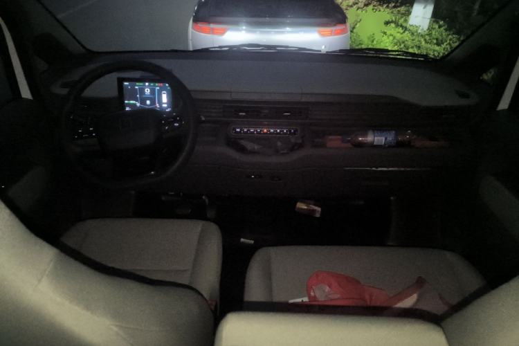 Used Farizon Xingxiang V 2025 Star Enjoy V7E Smart Wealth Edition Ningde 50.2 kWh Center Console