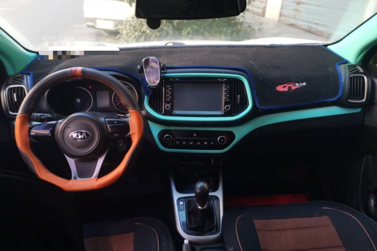 Used Kia KX3 2015 1.6L Manual Two-Wheel-Drive GLS