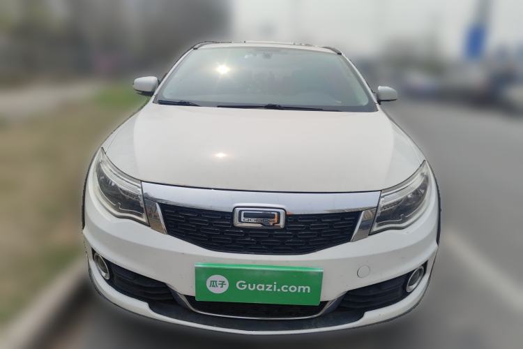 Used Qoros 3 2016 Urban SUV 1.6T Automatic ZhiKu Model
