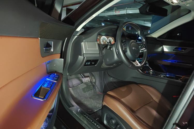 Used Jaguar XFL 2020 XFL 2.0T P250 Two-Wheel-Drive Luxury Edition