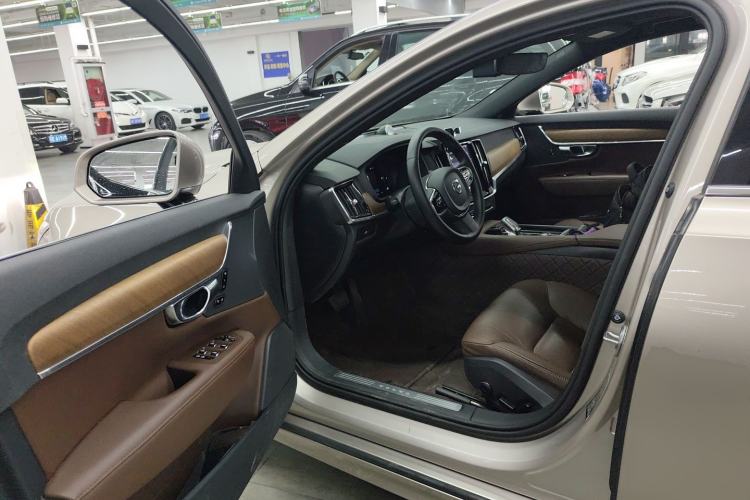 Used Volvo S90 2023 B5 Zhiyi Luxury Edition Driver Seat