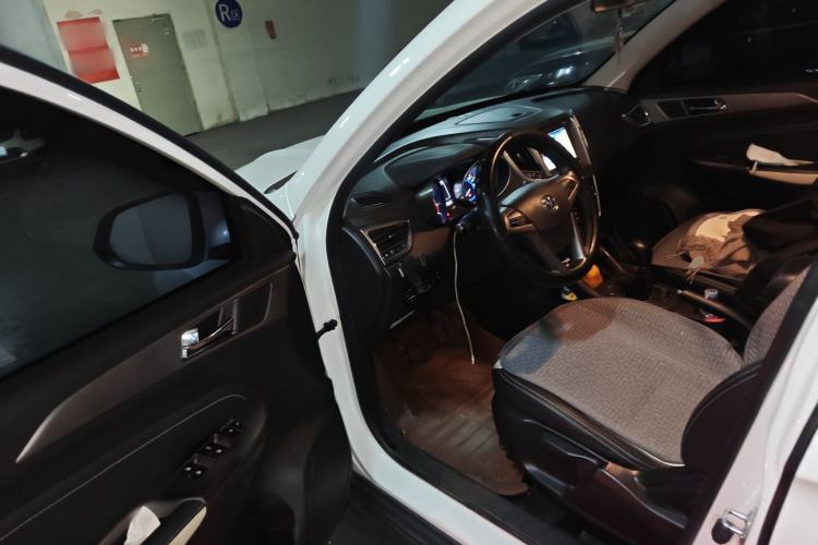 Used Changan CS35 2017 1.6L Manual Luxury Model
