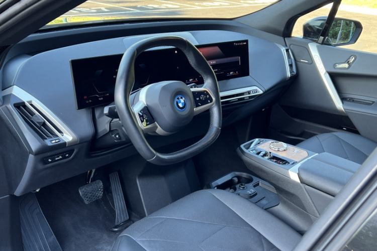 Used BMW iX 2022 xDrive40