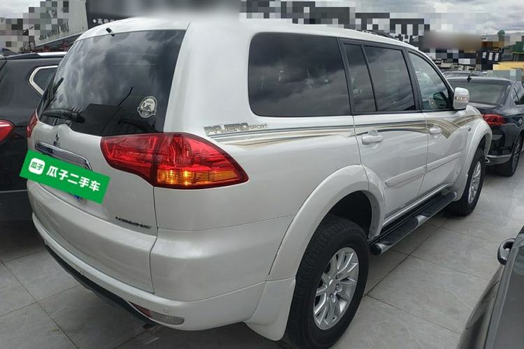 Used Mitsubishi Pajero Sport 2013 3.0L Automatic Two-Wheel Drive Luxury Edition
