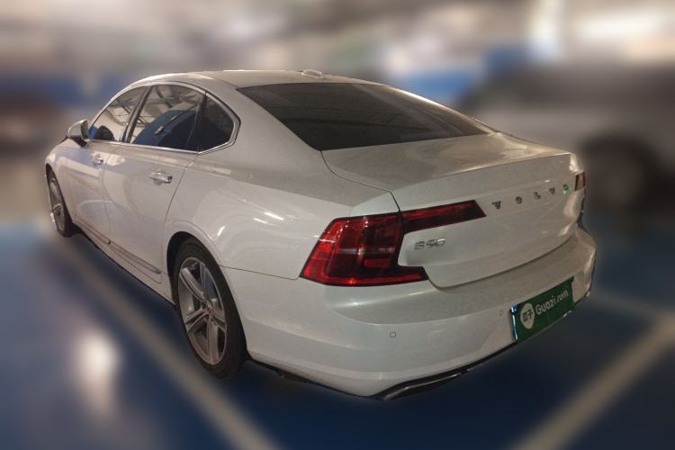Used Volvo S90 2019 T5 Zhiyuan Edition
