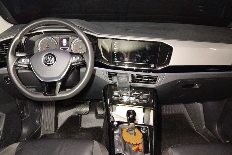 Used Volkswagen Tayron 2021 330TSI Two-Wheel Drive Luxury Smart Connectivity Version