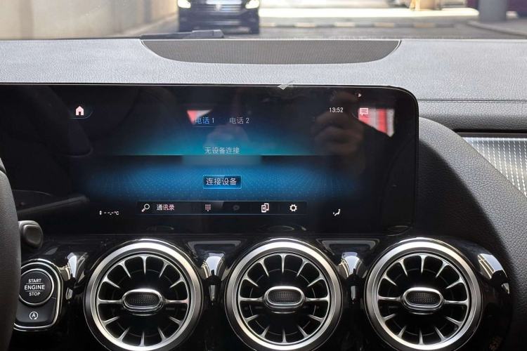 Used Mercedes-Benz GLA 2020 GLA 200 Interior 3