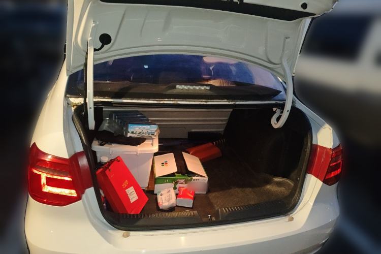 Used Volkswagen Jetta 2015 Value Edition 1.6L Manual Fashionable Style
